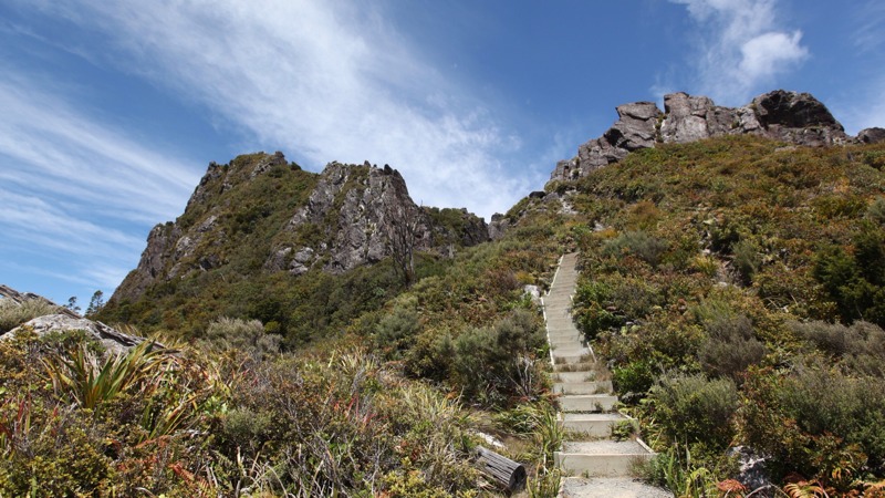 Path up to the Pinnacles